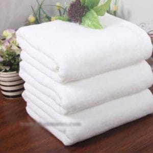 khăn tắm khách sạn cao cấp