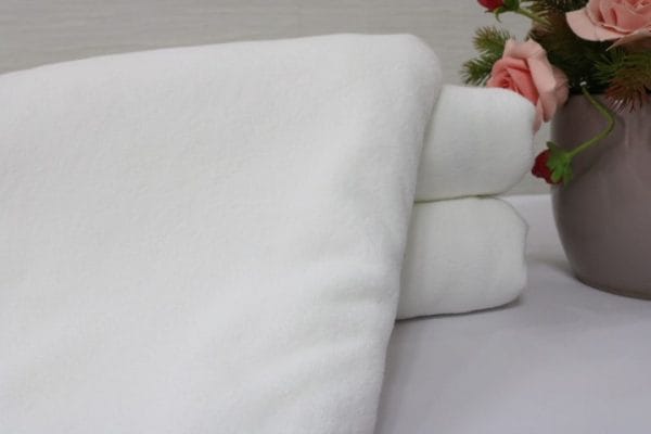 khăn tắm khách sạn cao cấp
